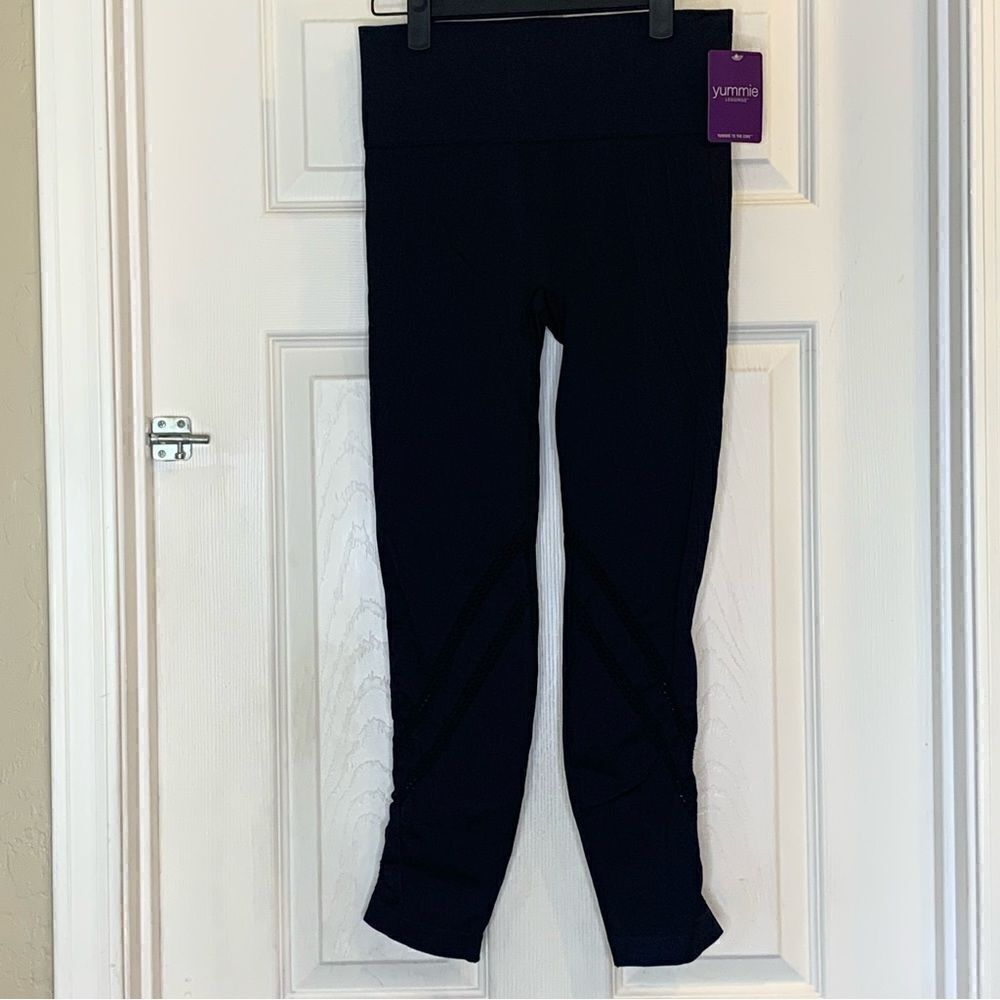 Yummie Josie Black Seamless Athletic High-Rise Leggings Size S/M